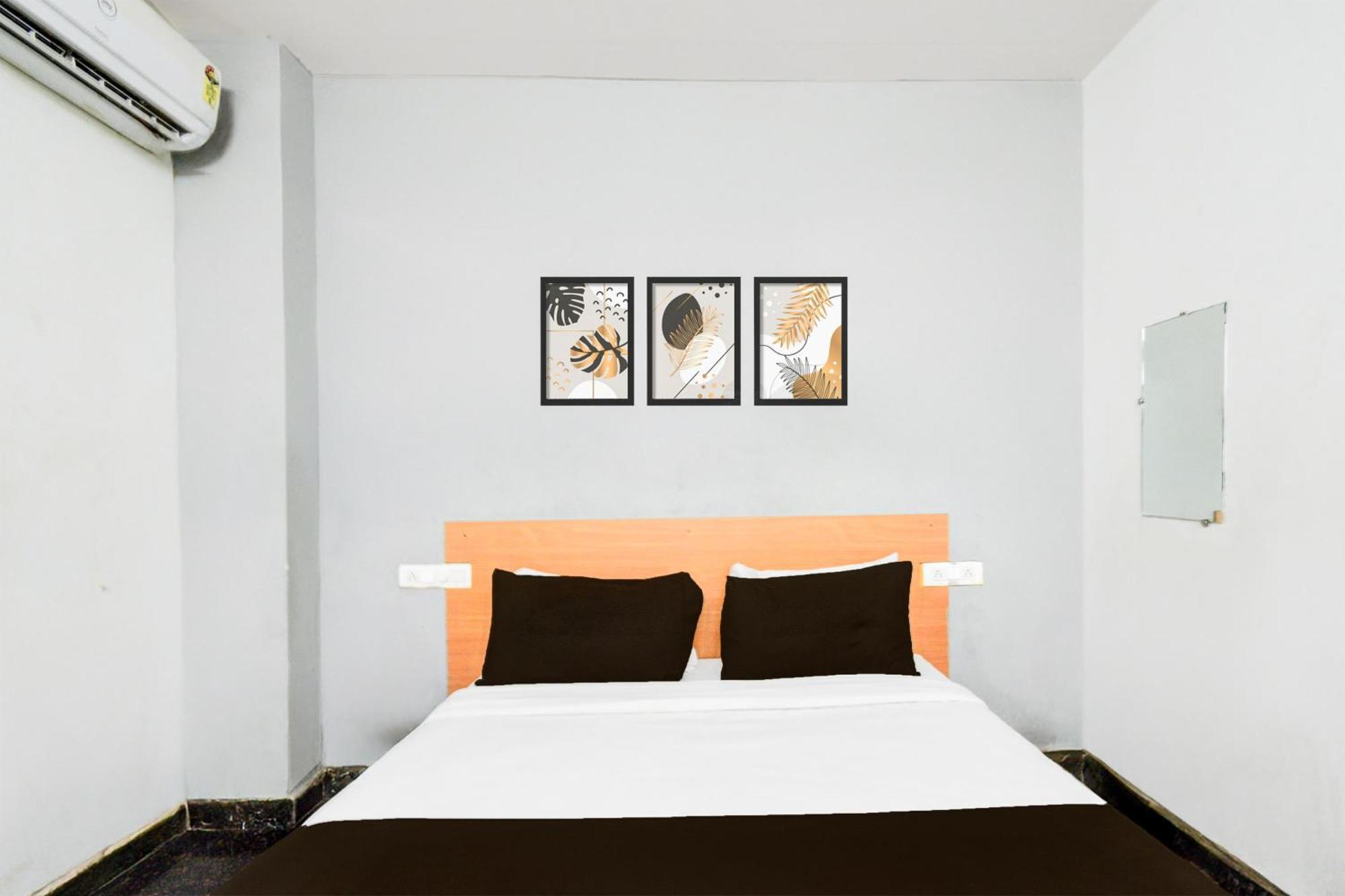 Super Hotel O Malkajgiri Maula Ali Екстериор снимка