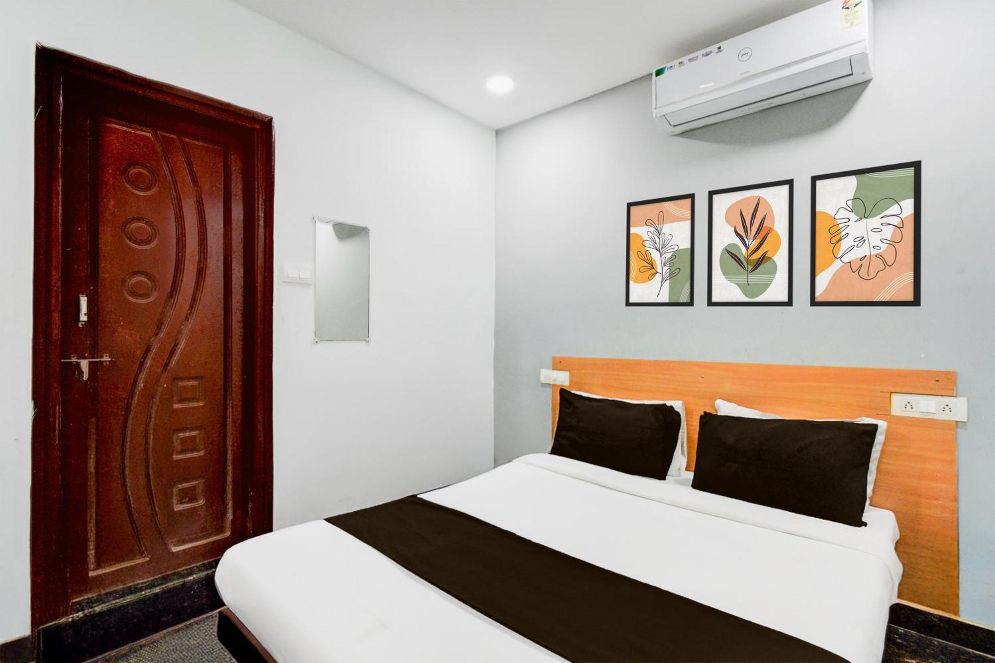 Super Hotel O Malkajgiri Maula Ali Екстериор снимка